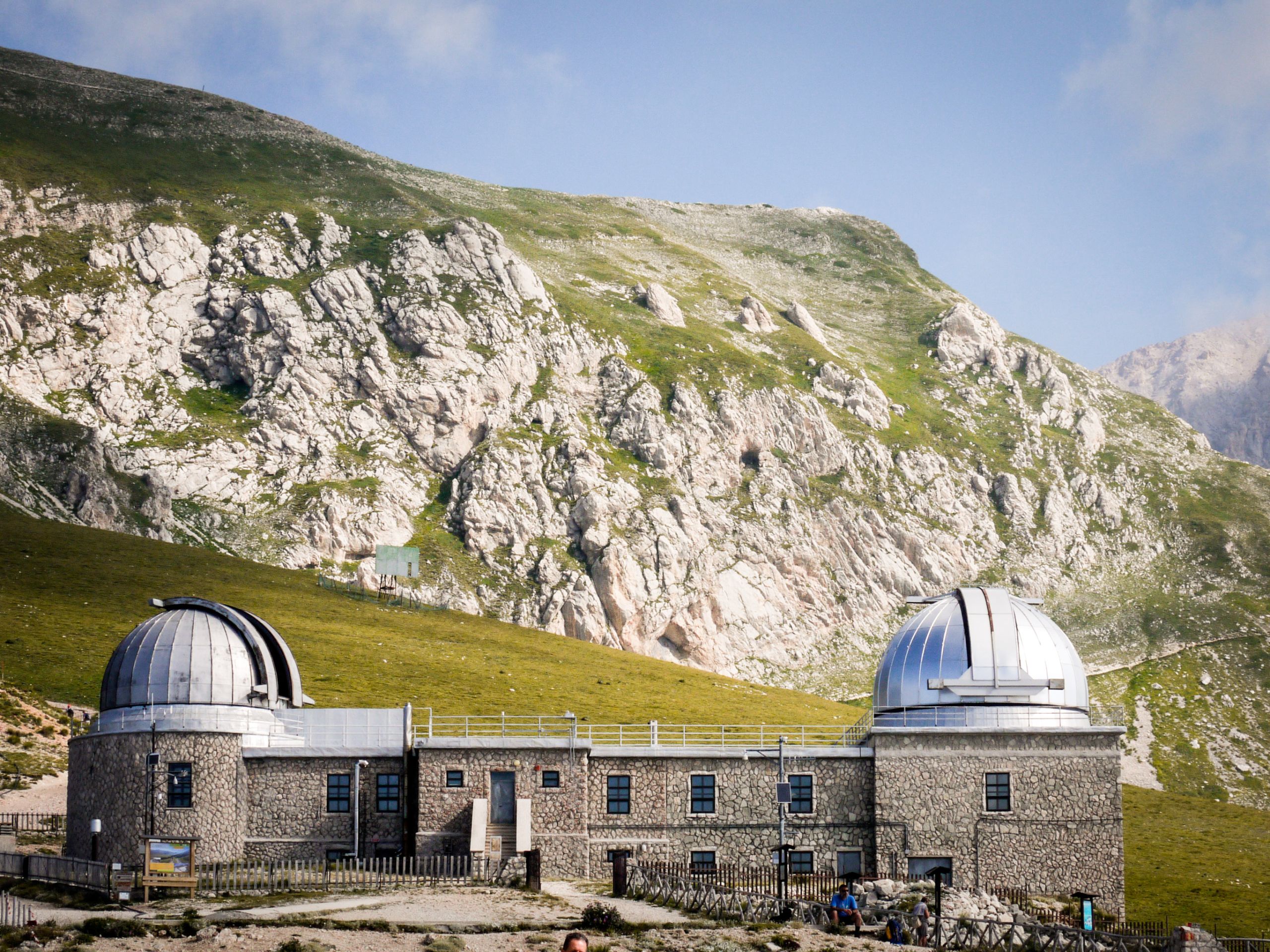 Osservatorio astronomico a Campo Imperatore, Abruzzo, Italia